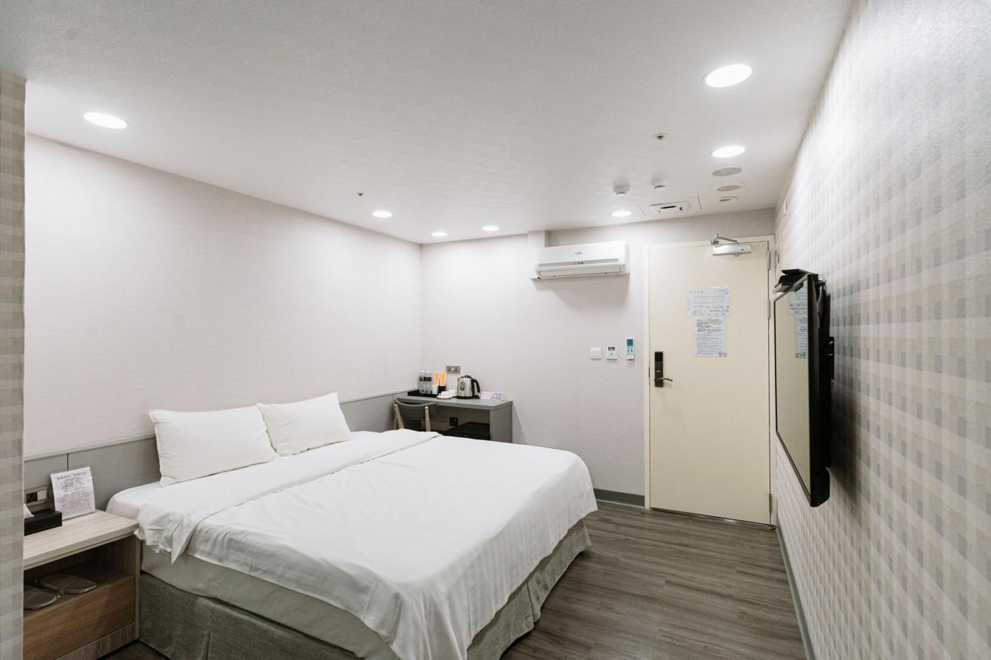 歐法行旅 O Fun Hotel Tchaj-pej Exteriér fotografie