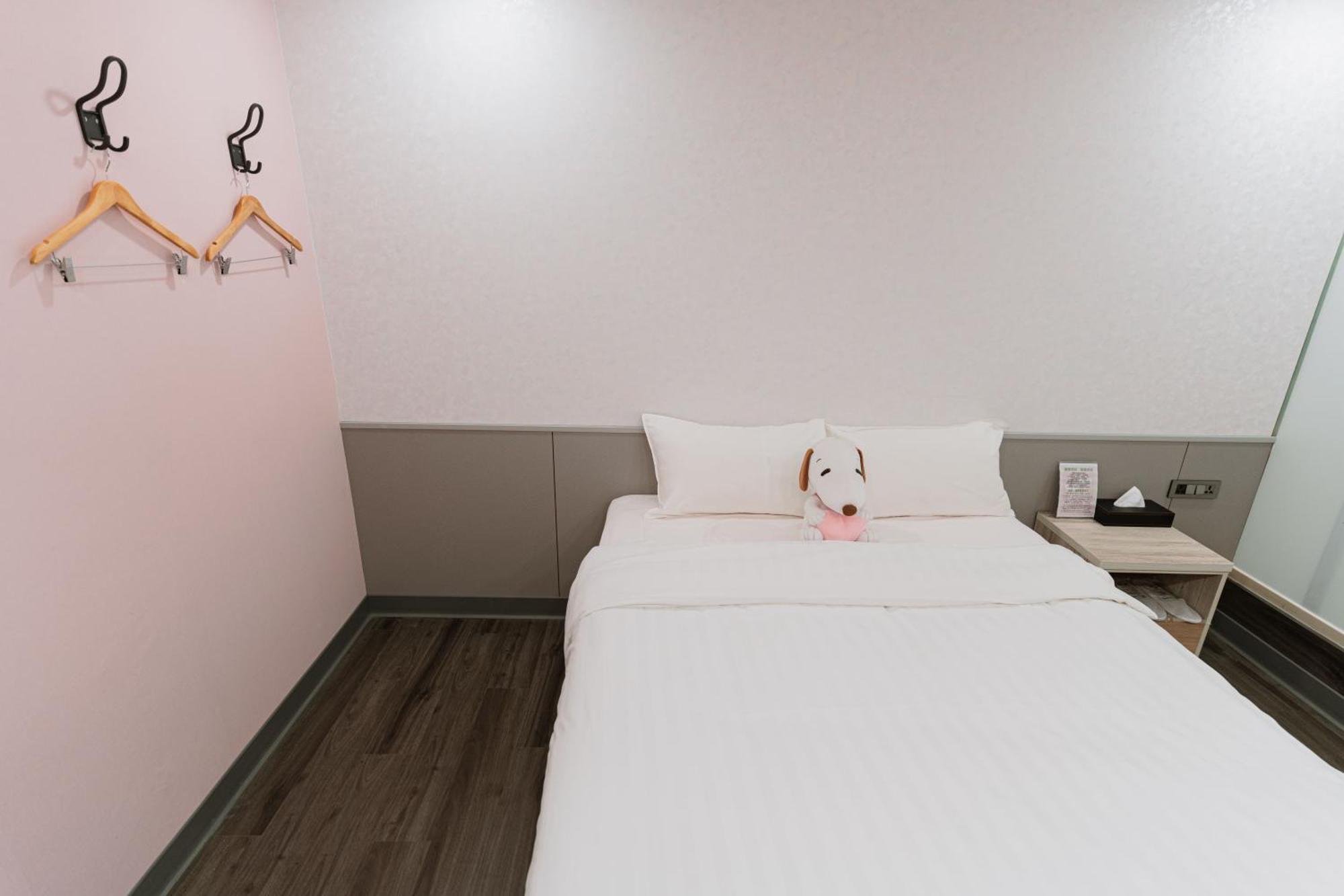 歐法行旅 O Fun Hotel Tchaj-pej Exteriér fotografie