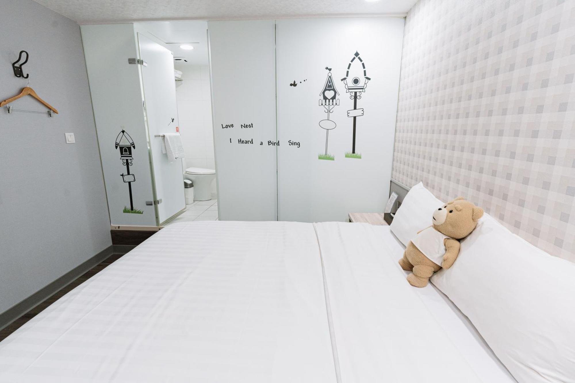 歐法行旅 O Fun Hotel Tchaj-pej Exteriér fotografie