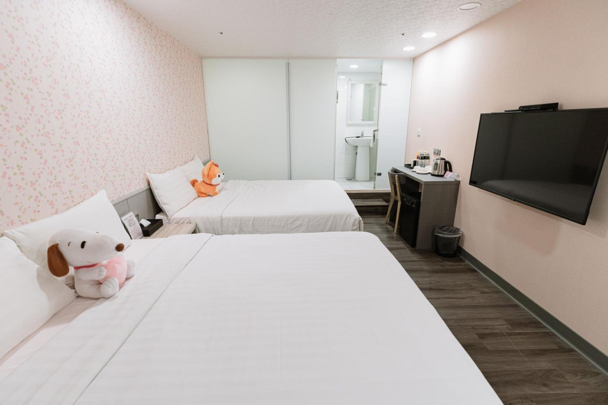 歐法行旅 O Fun Hotel Tchaj-pej Exteriér fotografie