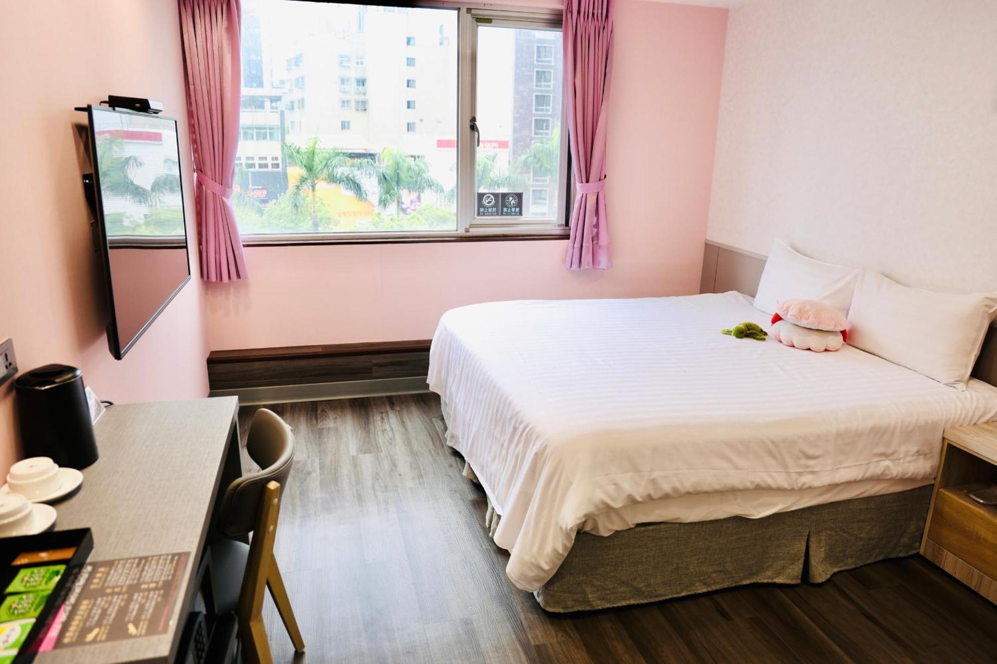 歐法行旅 O Fun Hotel Tchaj-pej Exteriér fotografie